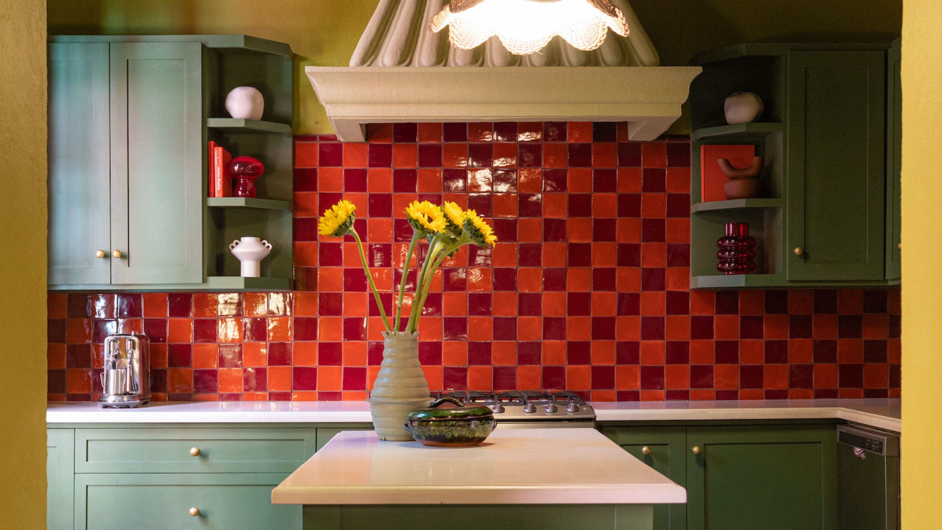 5 Obscure Colors You Can Decorate With That Might…