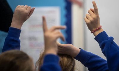 Primary Sats ‘working well’ but Gove’s Ebacc needs scrutiny, review chief says
