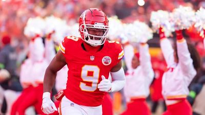 Chiefs Re-Signing WR JuJu Smith-Schuster on One-Year Contract