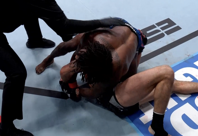 UFC Fight Night 254 video: Da’Mon Blackshear breaks down Cody Gibson for submission