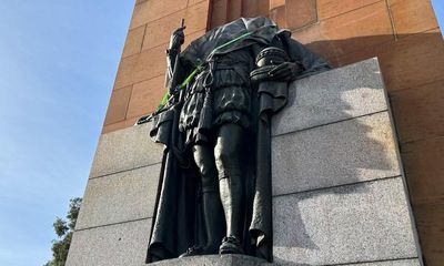 Severed head of King George V statue may have resurfaced at Irish rappers’ Melbourne gig