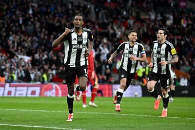 Liverpool vs Newcastle LIVE: Result and reaction as Magpies claim historic Carabao Cup win