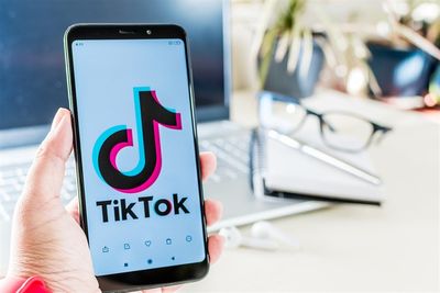 Can TikTok Stock Picks Really Make You Rich?