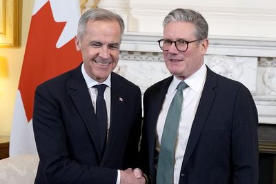 Keir Starmer meets new Canadian prime minister Mark Carney at Downing Street