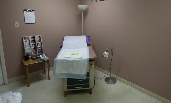 Texas midwife arrested for allegedly providing abortions amid state’s near-total ban