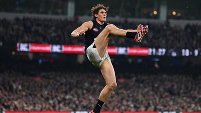 Curnow back for Blues, Freo hopeful on Bolton