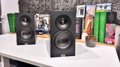 Elac Debut 3.0 DB53