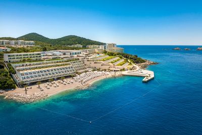 The best beach hotels in Dubrovink, for rooms with views along the rocky coastline