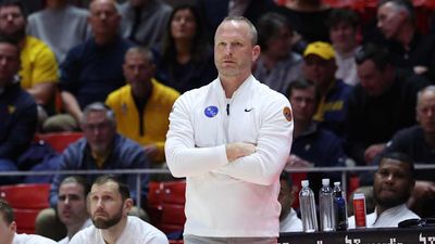 Indiana Hires Darian DeVries As Next Men's Basketball Coach