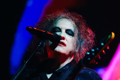 The Cure’s Robert Smith to curate Royal Albert Hall’s Teenage Cancer Trust gigs