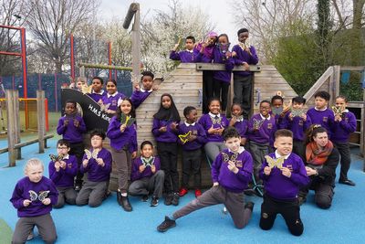 Hackney pupils team up with school in Uganda to help save the bees