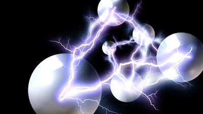 'Microlightning' between water droplets could have sparked life on Earth. Here's how