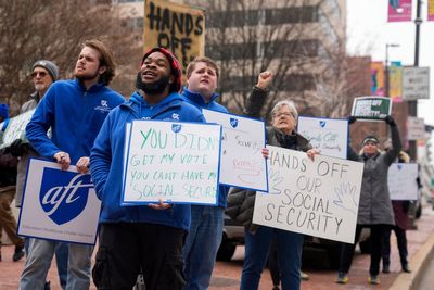 Social Security in-person identity checks opposed by advocates and retirees alike