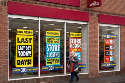 More than 12,000 British stores shut for good last year – data