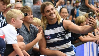 Saints aim to dampen AFL noise around Cats' Smith