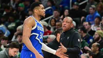 Doc Rivers Held Private Meeting With Giannis, Damian Lillard Amid Bucks' Struggles