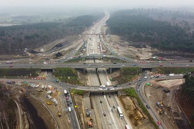 M25 shuts this weekend to add to Heathrow travel chaos