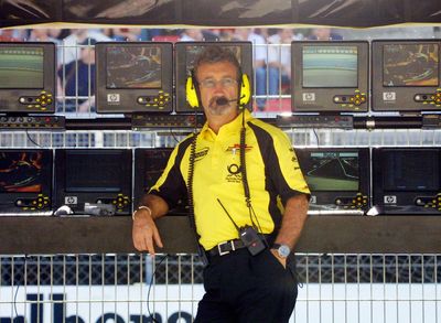 Eddie Jordan: Tributes pour in for 'true F1 legend' and 'born entertainer' after death at 76