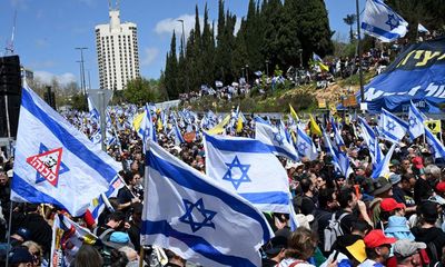 Thousands protest in Israel over ‘attack on democracy’ by Netanyahu