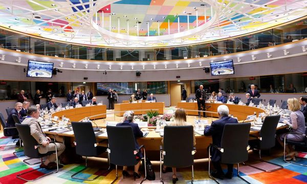 EU ready to impose more sanctions on Russia after summit talks