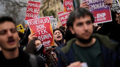 Arrest of Istanbul mayor İmamoğlu sparks student protests across Turkey