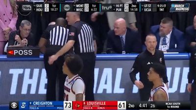 Louisville-Creighton Game Delayed After Fan Throws Bottle on Court Following Technical Foul