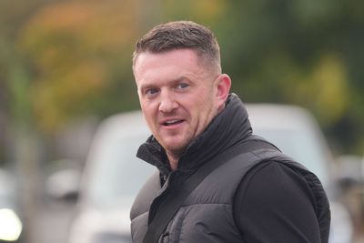 Tommy Robinson loses bid to bring legal challenge over prison segregation