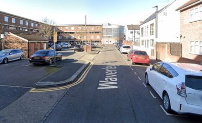 Man, 27, dies after double shooting in Tottenham