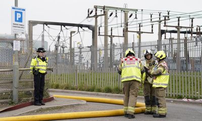 Counter-terror police leading inquiry into ‘unprecedented’ Heathrow fire