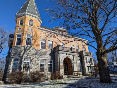 US blocking Canadian access to historical library on Quebec-Vermont border