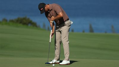 Long Putters Are On The Comeback And I Don't Like It