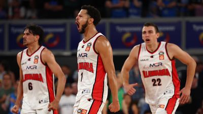 Hawks 'brotherhood' on cusp of NBL fairytale