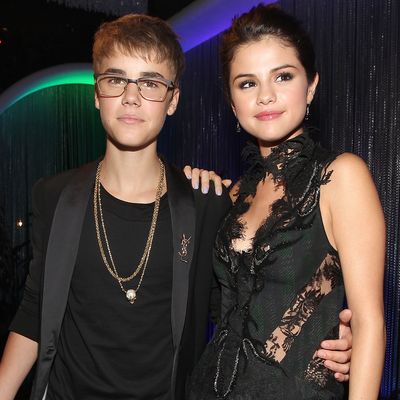 Why Fans Think Selena Gomez’s New Songs "You Said You Were Sorry" and “How Does It Feel To Be Forgotten" Are About Justin Bieber