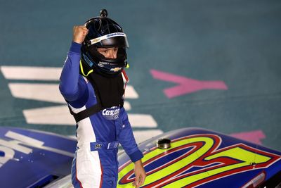 Kyle Larson recovers from spin to win Homestead Truck race in stunning comeback