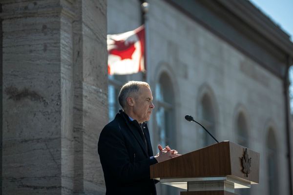 Canadian PM Carney calls snap election warning Trump wants to break Canada