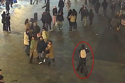 Police stop e-bike rider acting suspiciously in Leicester Square before making surprising discovery