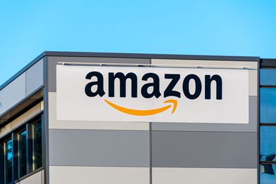 3 Reasons Why Amazon Stock Could Jump 31% in 12 Months