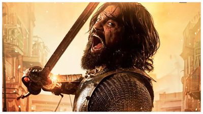 Chhaava Box Office Collection Day 40: Vicky Kaushal starrer inches closer to Rs 590 crore mark