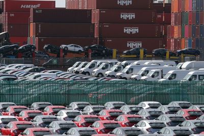 UK having ‘extensive’ talks with US on car import tariffs, Rachel Reeves says