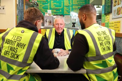 ‘Hi Vis Stress Vest’ encourages builders to open up about mental health