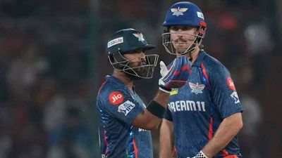 IPL: Only word Mitchell Marsh has for Nicholas Pooran is...