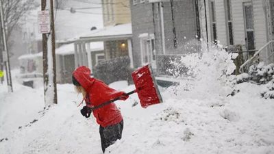 Monster Snowstorm Incoming: Maps Reveal 7-Inch Blizzard Set to Slam 43 UK Counties