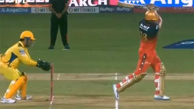 MS Dhoni does it again, lightning stumping ends Phil Salt's blazing knock - Watch