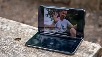 Google wants Pixel owners to know Palm Timer works with the rear cameras