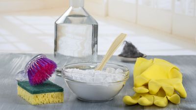 How to clean a mattress and remove stubborn stains