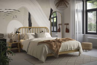 How to refresh a neglected bedroom and make it blissful