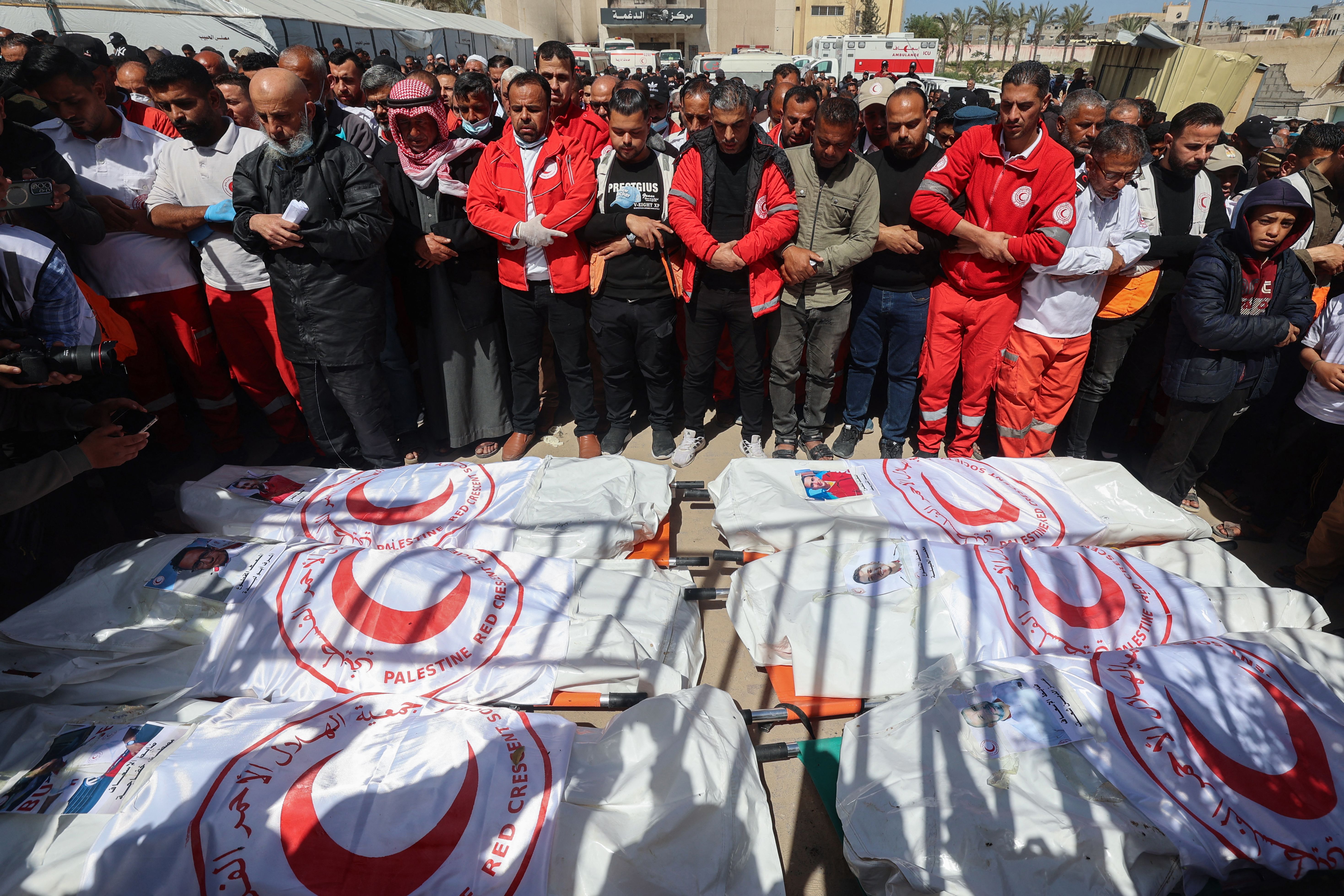 How did Israel kill the Red Crescent medics in Gaza?
