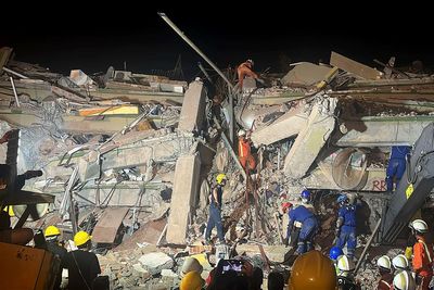 Myanmar earthquake: Young girls trapped under rubble with grandmother film desperate plea for help