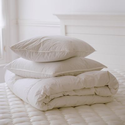 This expert-recommended £5 M&S buy will stop yellow stains on your pillows – shoppers are raving about the quality for the price