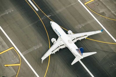 JetBlue Just Hit a 52-Week Low: Is JBLU Stock About to Permanently Crash?